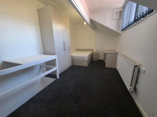 2 bedroom house to rent - Photo 1