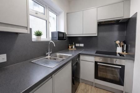 Brunswick Place, Hove, BN3 - Photo 3