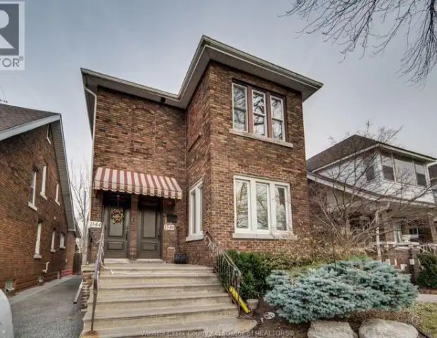 1346 PARENT AVE #MAINFLOOR | 1346 PARENT AVE #MAINFLOOR, Windsor - Photo 1