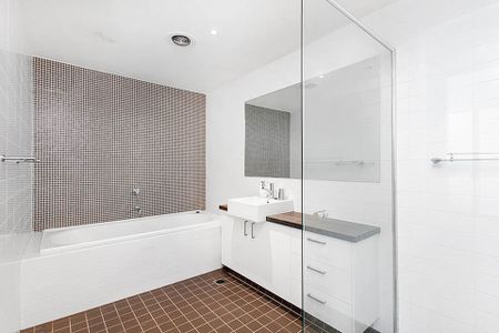 48/60-62 Harbour Street, Wollongong. - Photo 5