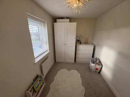 3 bedroom detached house to rent - Photo 5