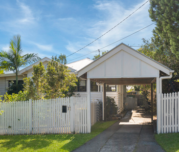 15 Union Street, Mitchelton QLD 4053 - House For Rent | Domain - Photo 2