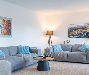Maison à louer Mougins, Cote d'Azur, France6 500 EUR / Mois - Photo 4