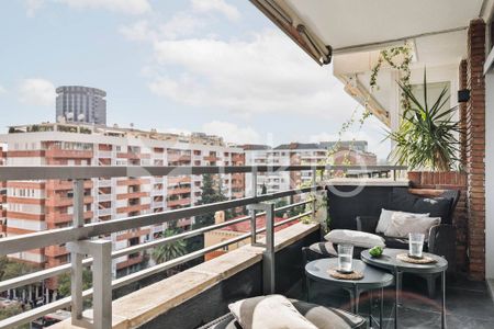 3 room luxury Apartment for rent in Barcelona, Catalonia - Photo 5