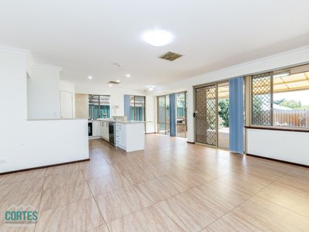 7 Well Pl, Bibra Lake WA 6163 - House For Rent | Domain - Photo 3