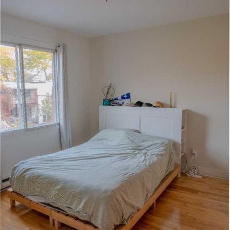 CESSION DE BAIL 4 1/2 meublé et équipé à Montréal ! - Photo 3