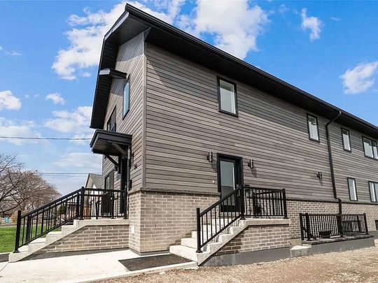 For Lease - 54 Westhampton Drive, Toronto, Ontario - Photo 1