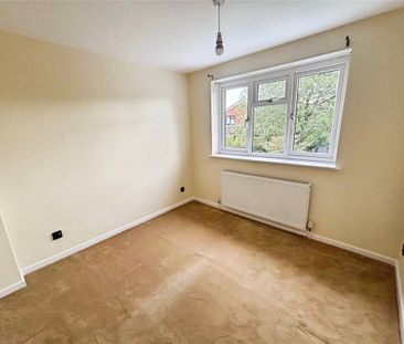 4 bedroom detached house to rent - Photo 4