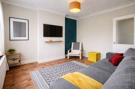 2 Bed Flat, Brettenham Road, E17 - Photo 3