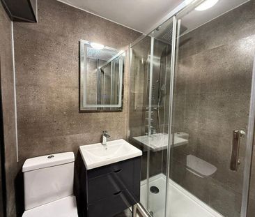 2 bedroom apartment to rent - Photo 6