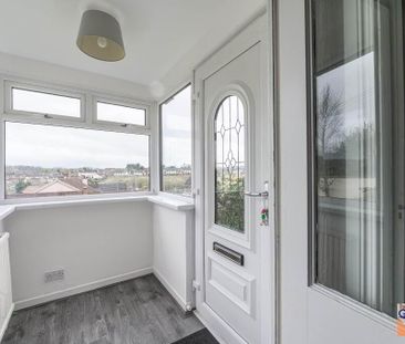 7 Weirs Row, Dromore, BT25 1BB - Photo 3