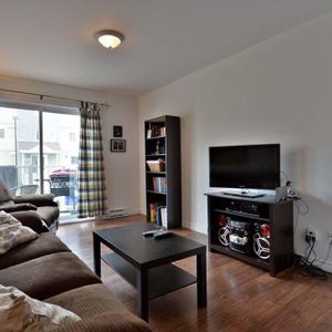4 ½ entièrement rénové à louer - 1 mois GRATUIT - Secteur Beauport - Photo 2