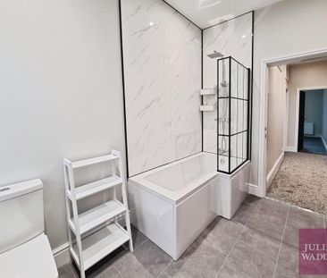 2 bedroom terraced house to rent - Photo 4