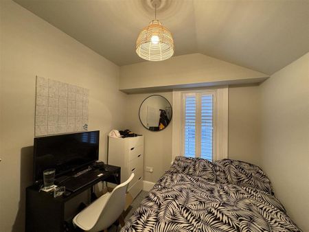 6 bedroom terraced house to rent - Photo 5