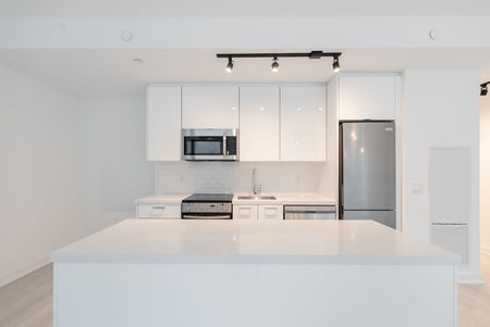 For Lease - 284 King Street Unit# 402, Toronto, Ontario - Photo 3
