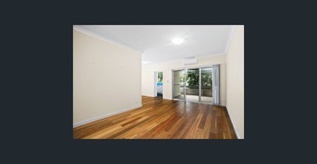 Modern Apartment Living in Carlton - Photo 4