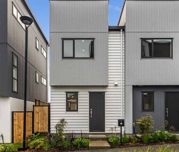 Easy Care, Brand New Townhouse - Photo 4
