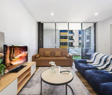 Fully furnished 2-Bedroom Apartment in the Heart of Rosebery - Photo 1
