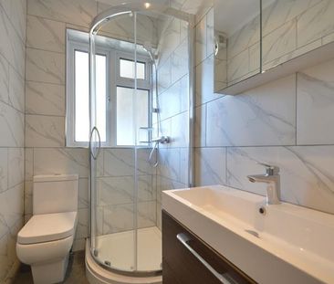 2 bedroom apartment - Photo 6