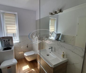 Apartament modern cu terasa si panorama - Fotografie 6