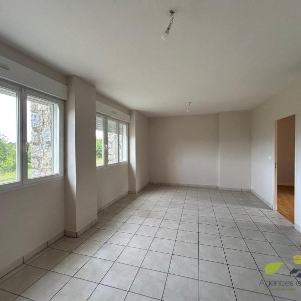 Location Appartement 3 pièces 65m² ST LEONARD DE NOBLAT 87400 - Photo 1