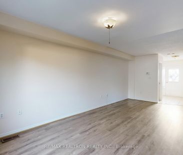 For Lease - 427 Ravineview Way, Oakville, Ontario - Photo 6