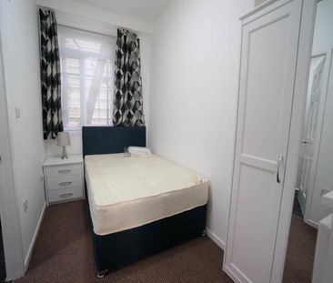 Apartment 1 55 High Street - Photo 4