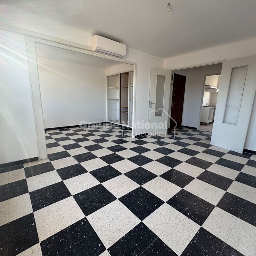 LOCATION d'un appartement de 3 pièces (69 m²) à Miramas, - Photo 1