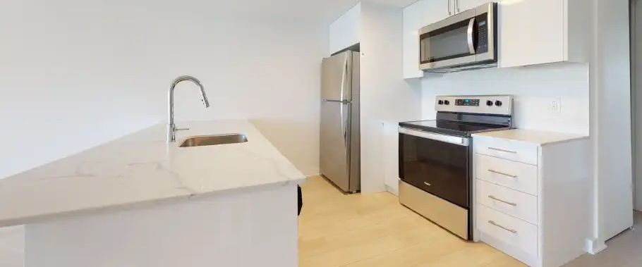 5120 Earnscliffe | 5120 Earnscliffe Avenue, Montreal · studio - Photo 1