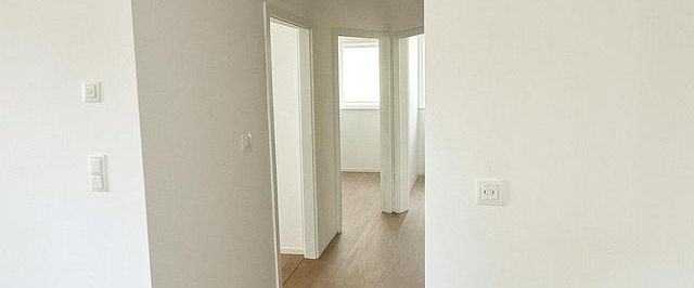 Erstbezug nach Kernsanierung !! - Foto 1