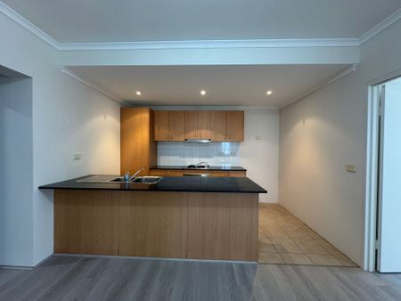 Renovated One Bedroom Unit&excl; - Photo 3