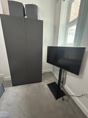 2 Bed Flat, Manor Road, N16 - Photo 3