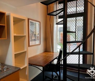 ONE BEDROOM LOFT UNIT - Photo 2