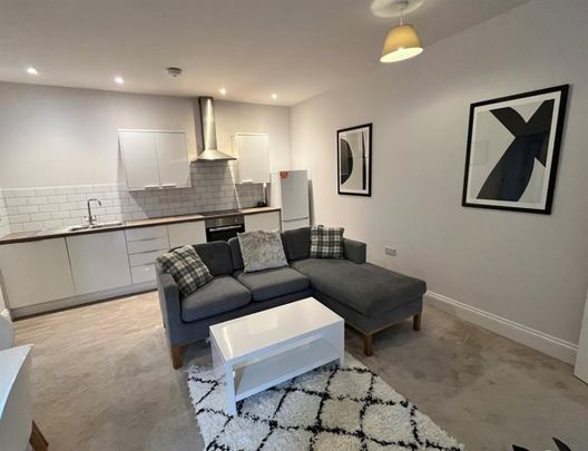 2 Bedroom Apartment To Let - Photo 1