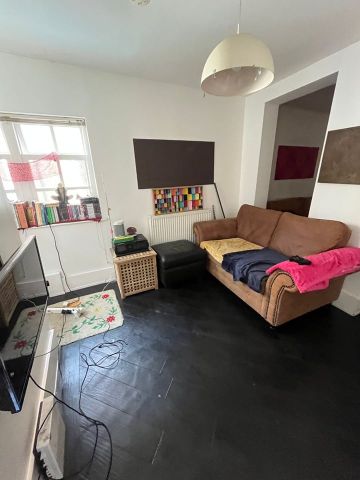 Room in a Shared House, Hockley, NG1 - Photo 4
