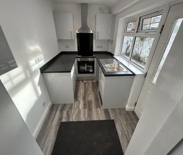 3 bedroom barn conversion to rent - Photo 2