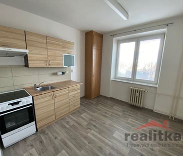 Pronájem bytu 1+1 38 m² - Fotografie 5