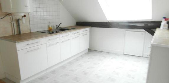 Location Appartement 1 pièce 28m² - Photo 2