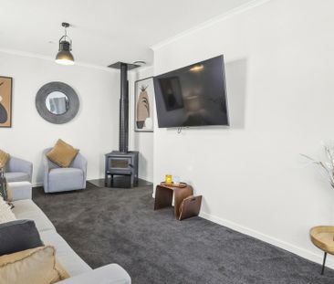 Beautiful on Blair - An entertainers dream - Photo 1