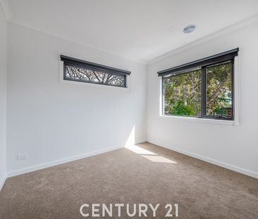 Near New Boutique Townhouse - Photo 2