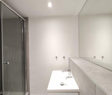 Studio to rent - Photo 6
