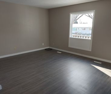 357 Toronto St, Regina - Photo 5