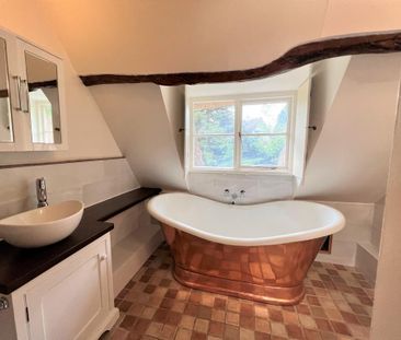 3 bedroom detached house to rent - Photo 5