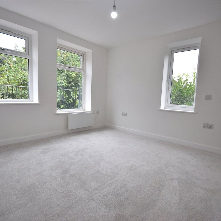 5, Grove Lane, Leeds, West Yorkshire, LS6 4AB - Photo 1