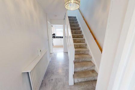 Chichester Close, Top Valley, Nottingham - Photo 2