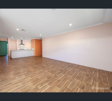 21 Cobbler Way, Two Rocks, WA 6037 - Photo 5