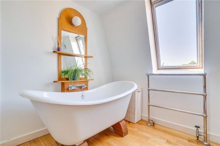 4 bedroom terraced house to rent - Photo 2