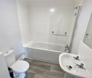 Wimborne Road, Bournemouth, Dorset, BH9 - Photo 5