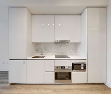 For Lease - 8 Interchange Way Unit# 2710, Vaughan, Ontario - Photo 6