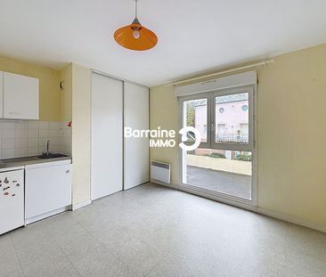 Location appartement à Brest, 2 pièces 29.2m² - Photo 1